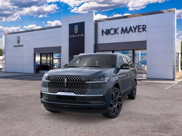 New 2026 Lincoln Navigator L Reserve AWD/4WD image 2