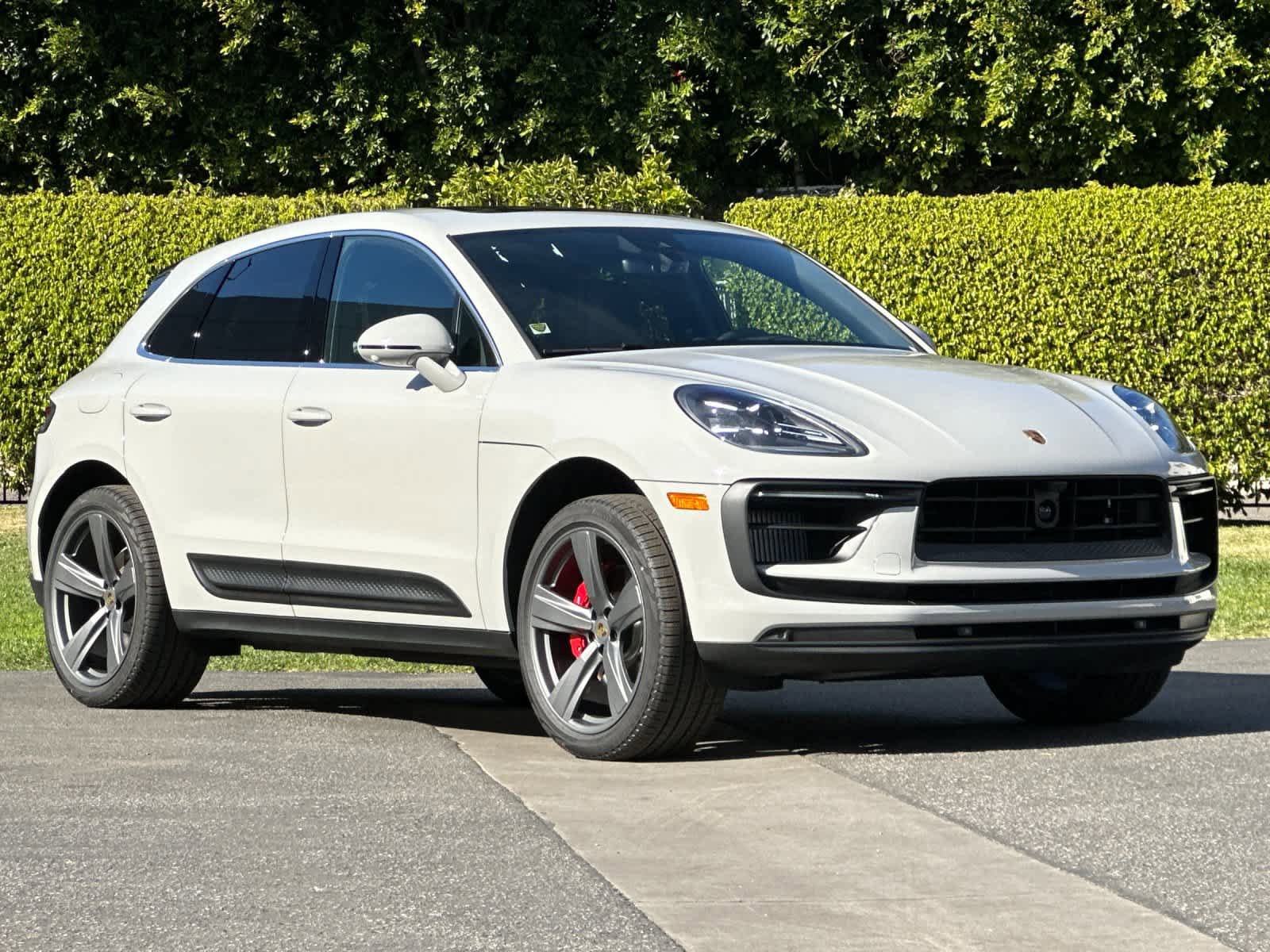 New 2026 Porsche Macan S AWD/4WD image 10