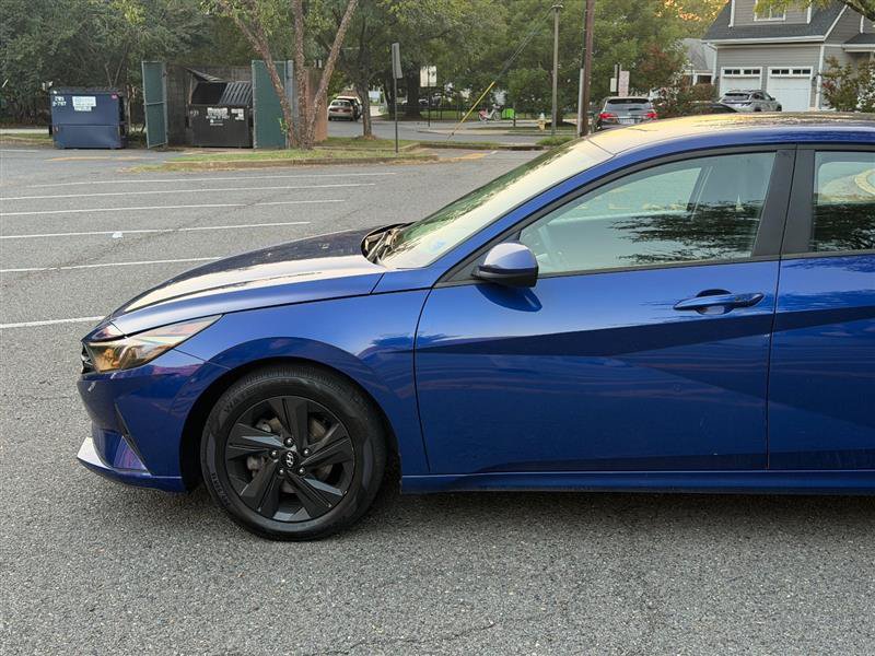 Used 2023 Hyundai Elantra SEL FWD image 14