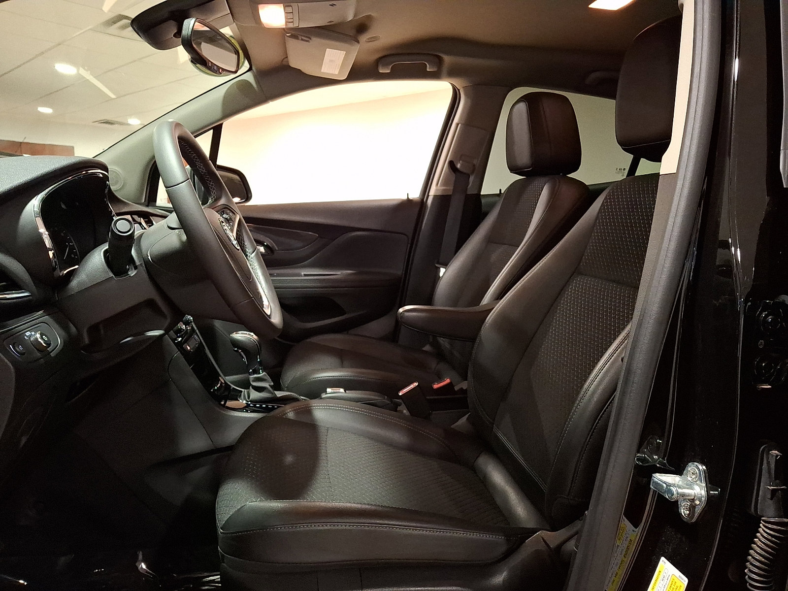 Certified 2022 Buick Encore Preferred w/ Safety Package image 16