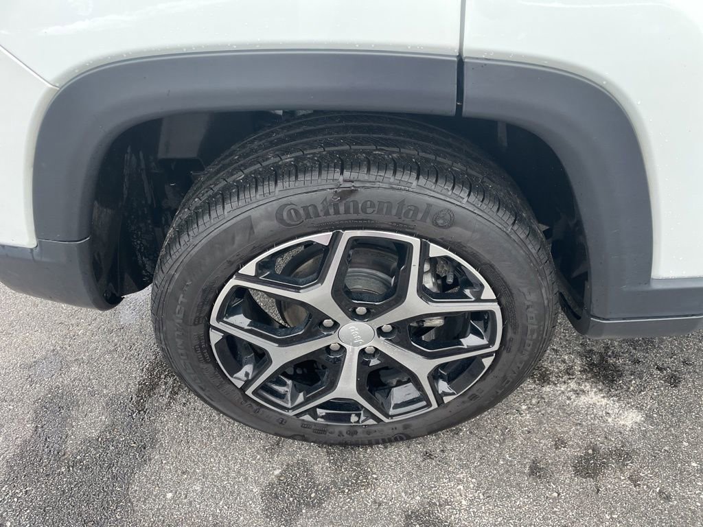 Used 2024 Jeep Compass Limited image 12