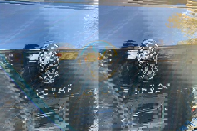 Used 2022 Volkswagen Tiguan SE image 30