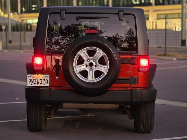Used 2014 Jeep Wrangler Sport AWD/4WD image 7