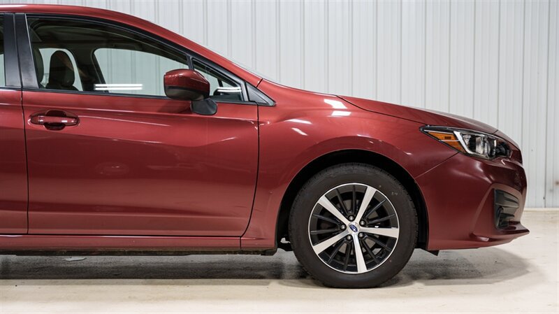 Used 2019 Subaru Impreza 2.0i Premium AWD/4WD image 18