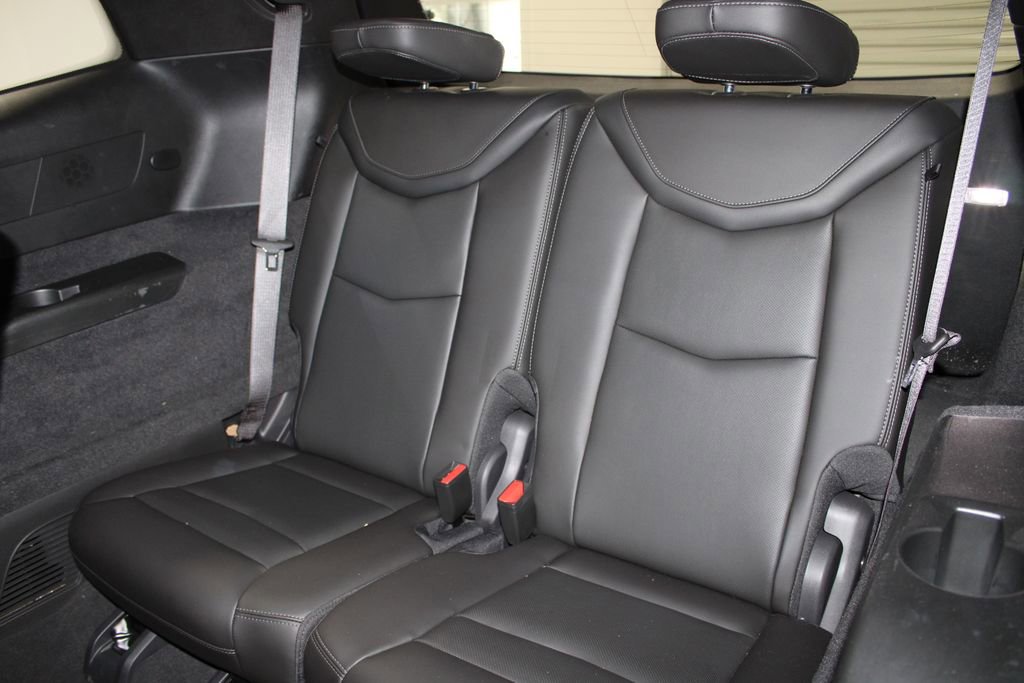 Used 2024 Cadillac XT6 Premium Luxury image 19