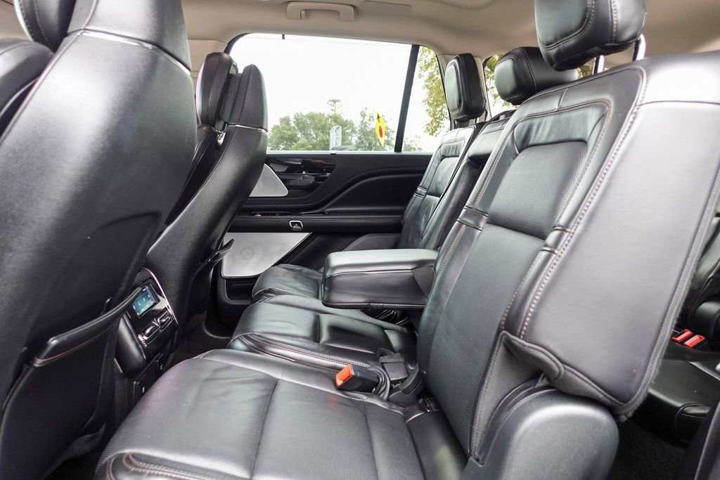 Used 2020 Lincoln Aviator Reserve w/ Equipment Group 201A image 26