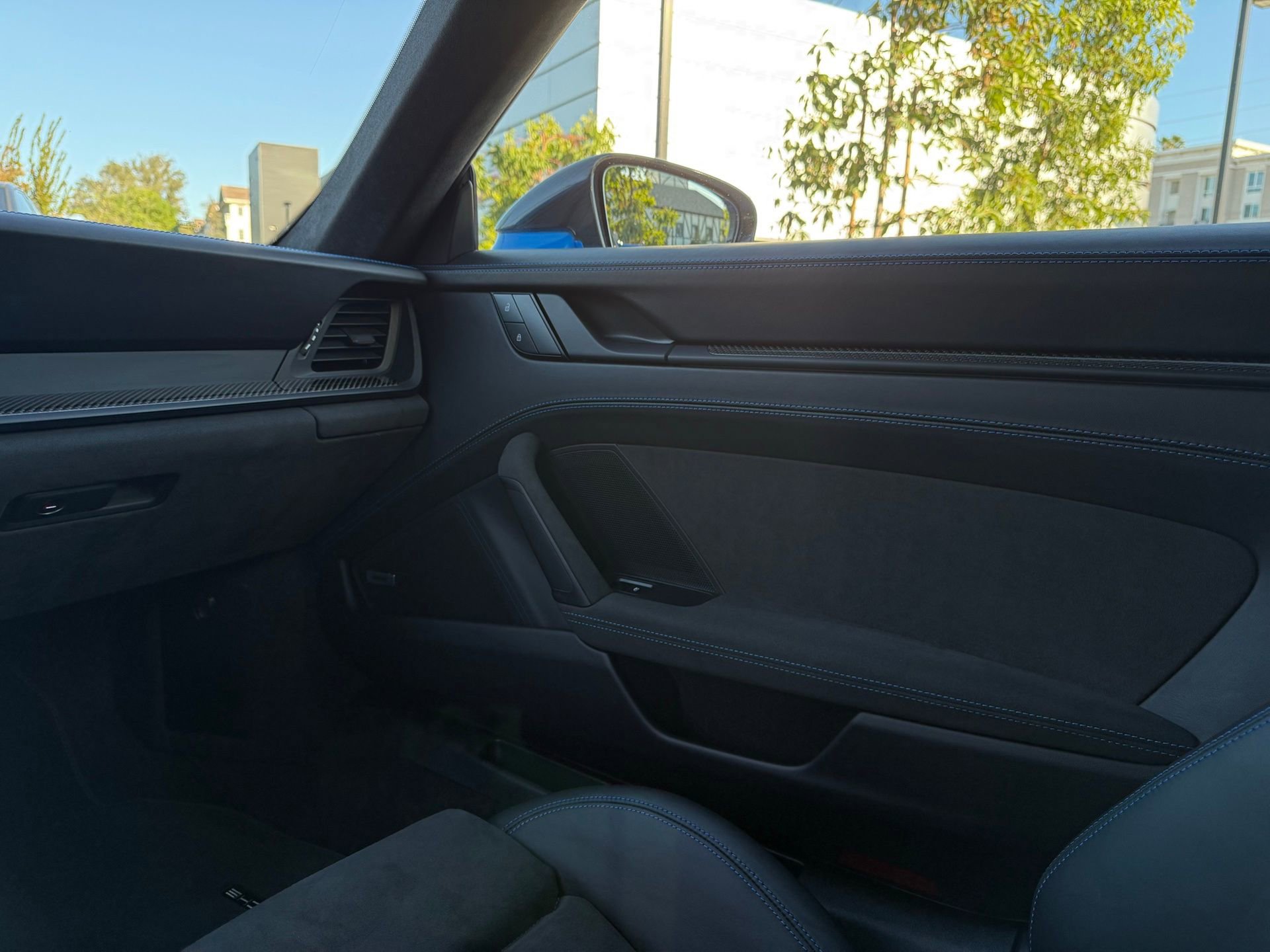 Certified 2022 Porsche 911 GT3 image 24