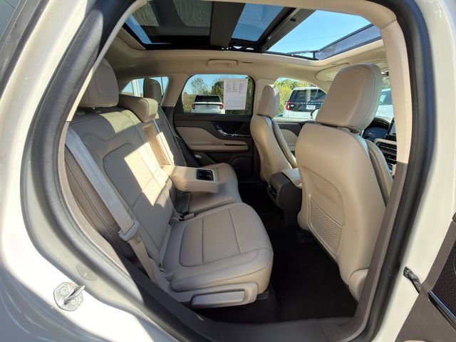 Used 2024 Lincoln Corsair Grand Touring w/ Equipment Group 301A AWD/4WD image 10
