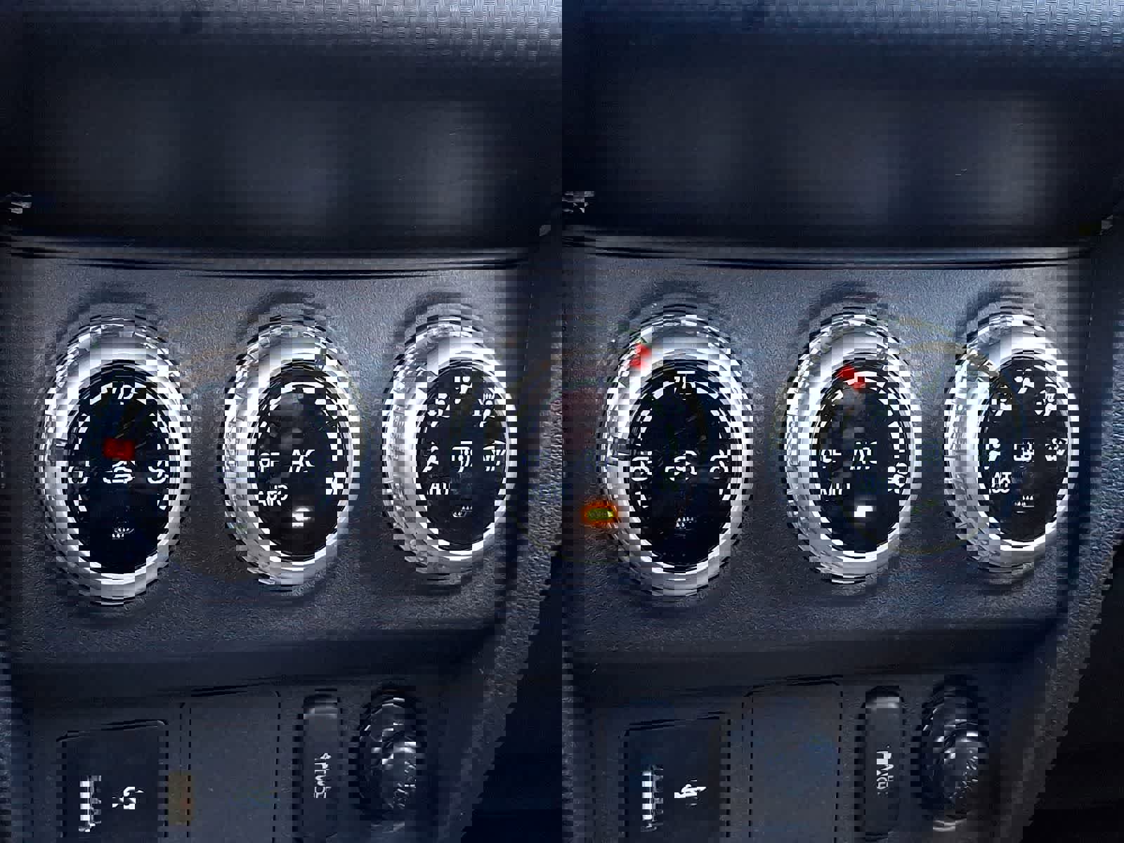 Used 2024 Mitsubishi Outlander Sport ES image 16