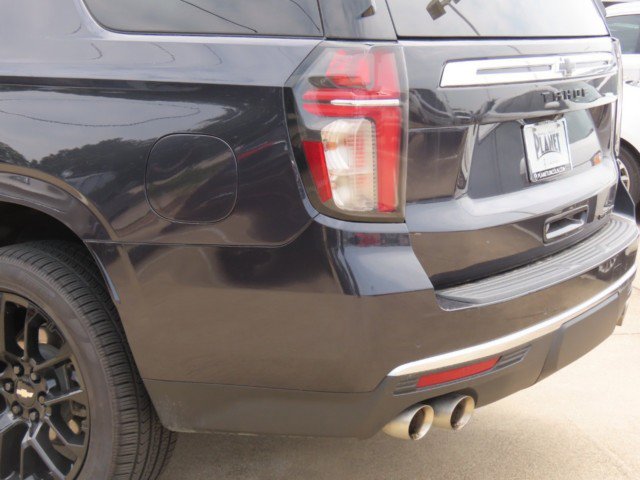 Used 2022 Chevrolet Tahoe Premier AWD/4WD image 14