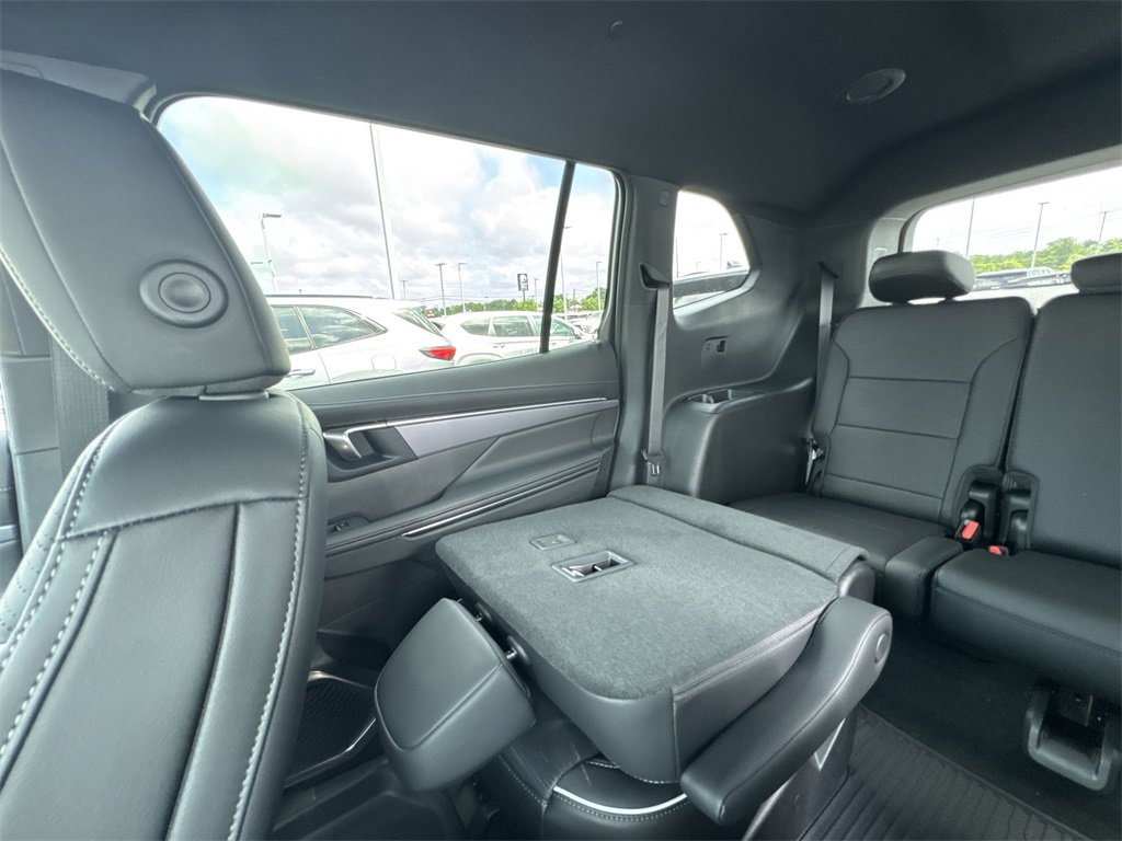 New 2025 Buick Enclave Sport Touring w/ Power Package image 12