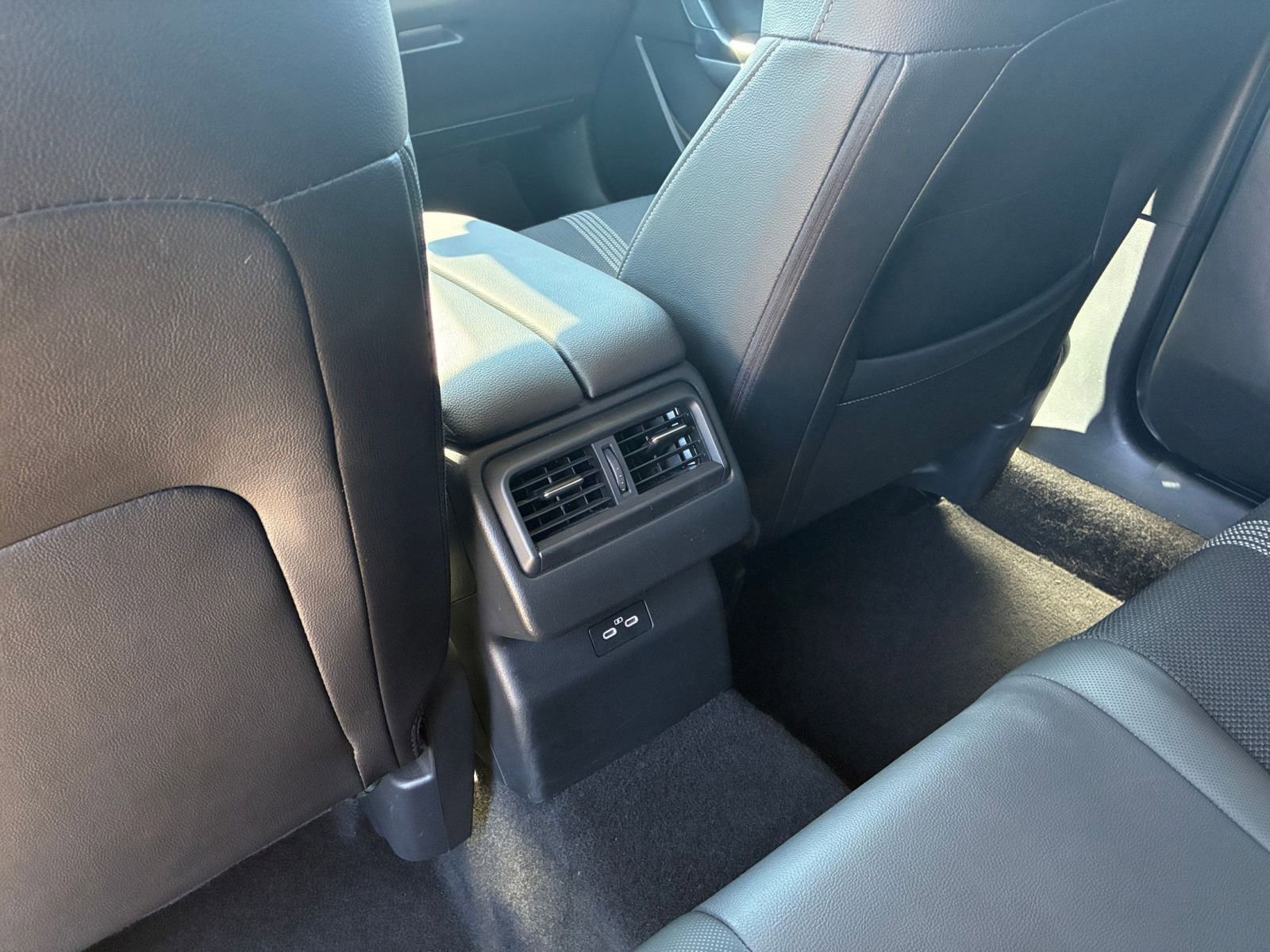 Used 2025 MAZDA CX-50 AWD 2.5 S w/ Select Package image 19