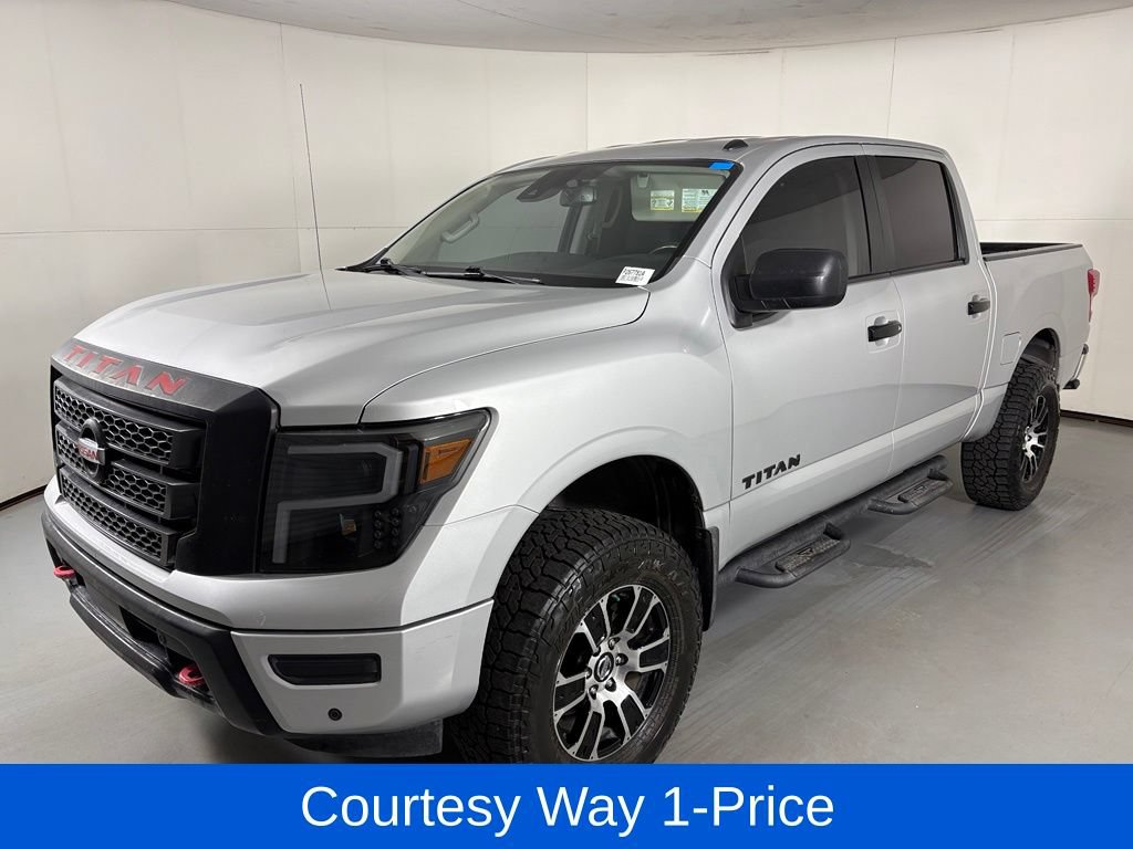 Used 2021 Nissan Titan SV w/ SV Convenience Package AWD/4WD image 5