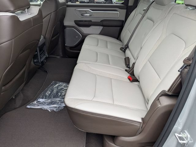 New 2026 RAM 1500 Laramie AWD/4WD image 29