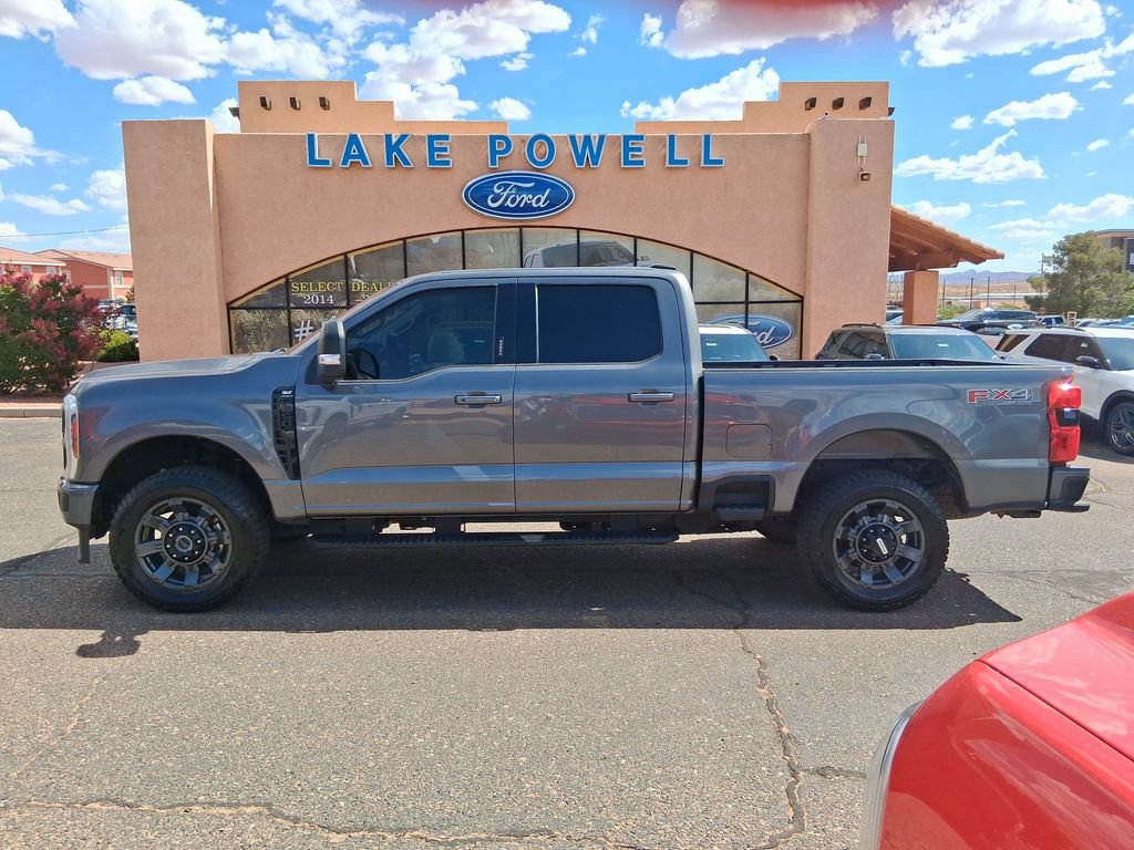Used 2023 Ford F250 XLT w/ XLT Premium Package AWD/4WD image 2