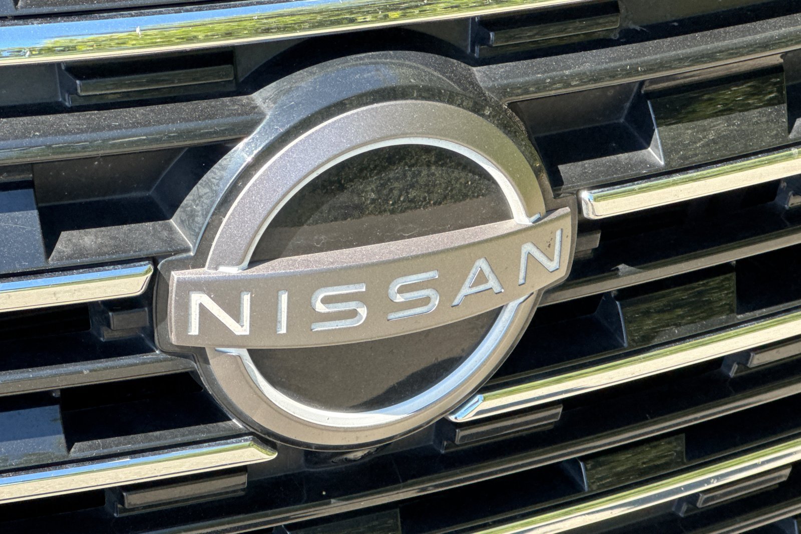 Used 2024 Nissan Rogue SL AWD/4WD image 48