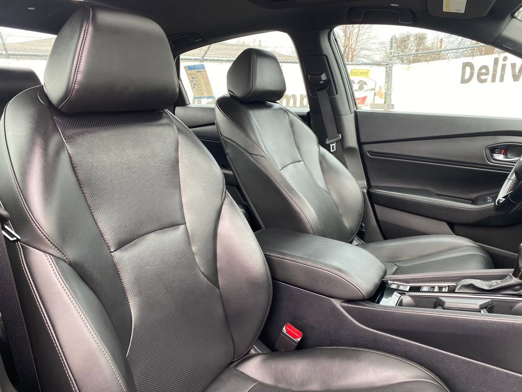 Used 2025 Honda Accord Sport image 16