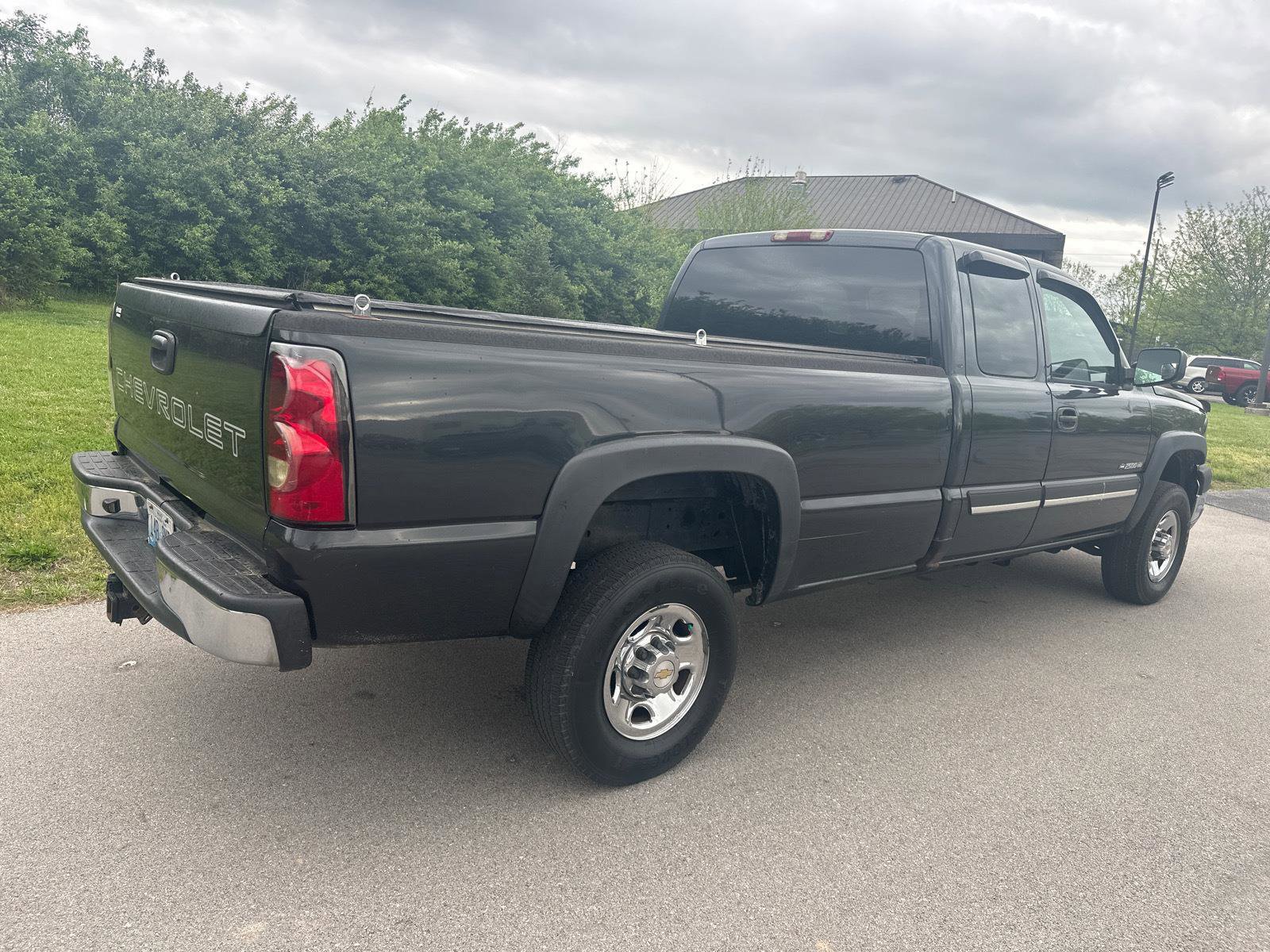 Used 2004 Chevrolet Silverado 2500 2WD Extended Cab image 7
