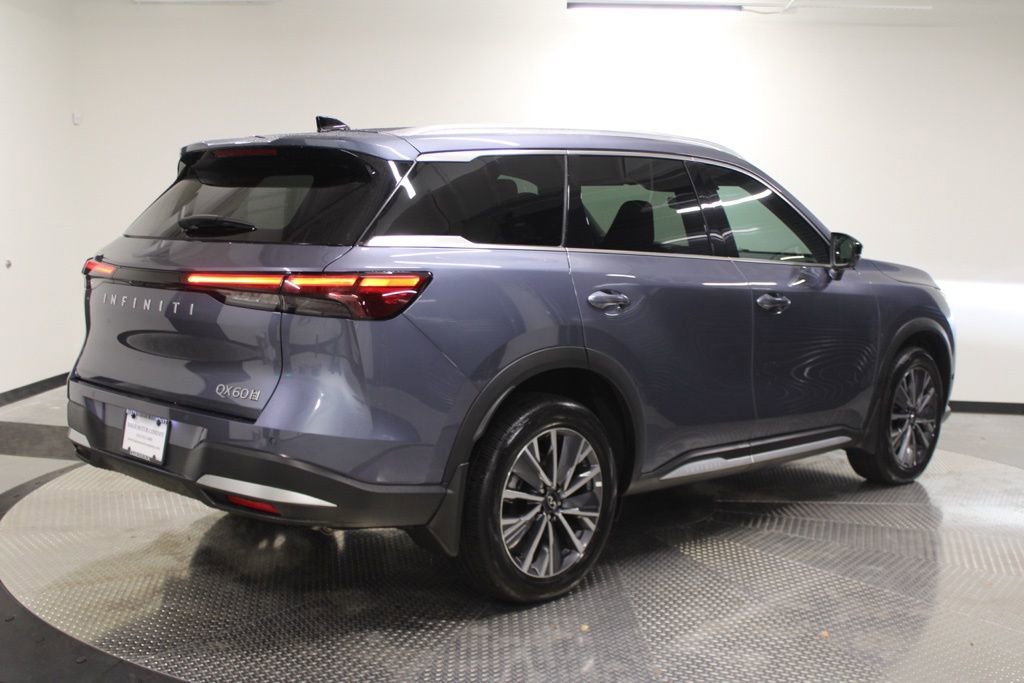 Certified 2026 INFINITI QX60 Luxe w/ Cargo Package image 7