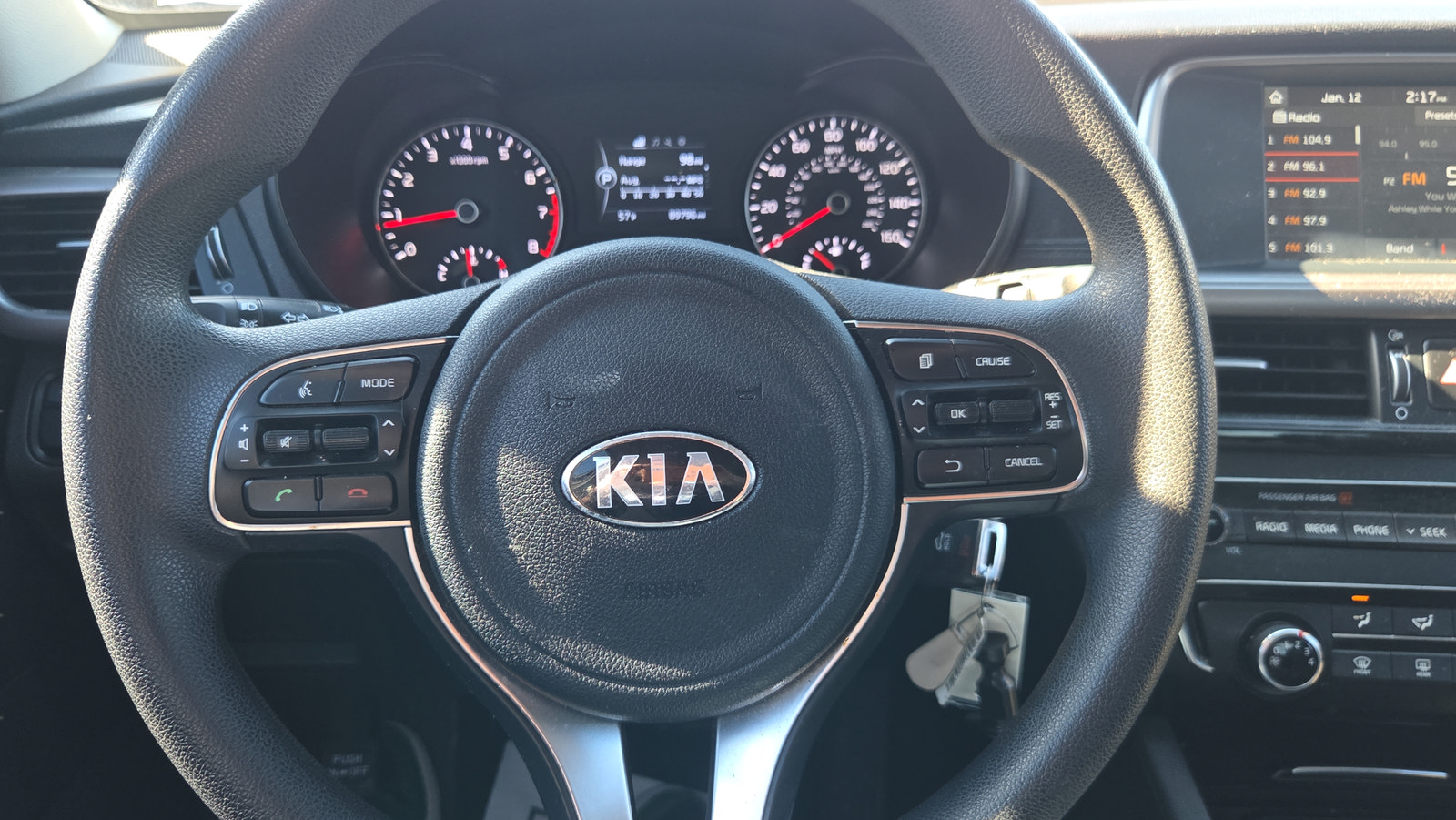Used 2018 Kia Optima LX FWD image 12