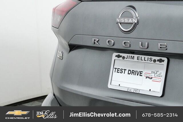 Used 2025 Nissan Rogue SV AWD/4WD image 33
