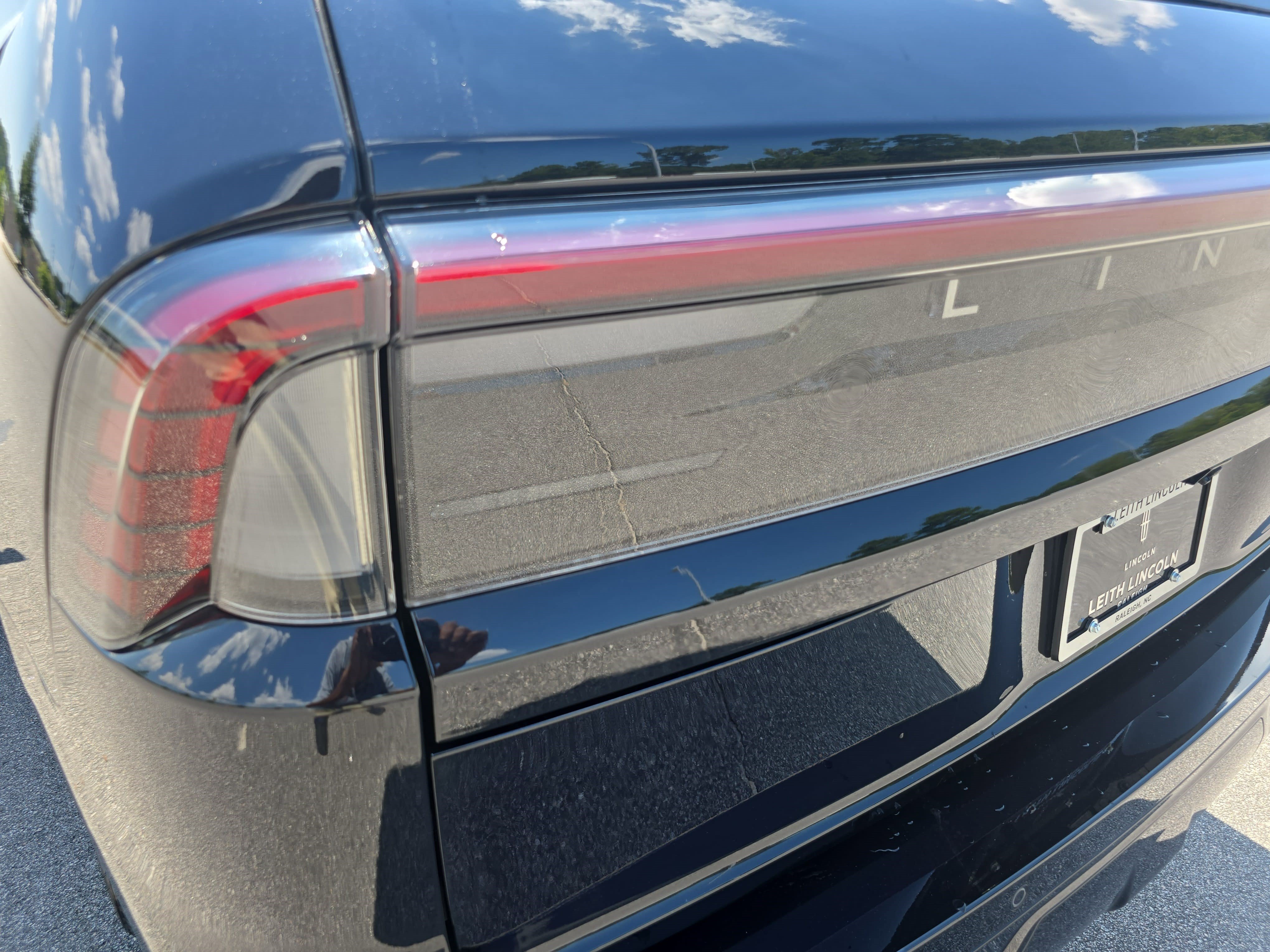 New 2026 Lincoln Navigator L Reserve w/ Jet Appearance Package AWD/4WD image 37