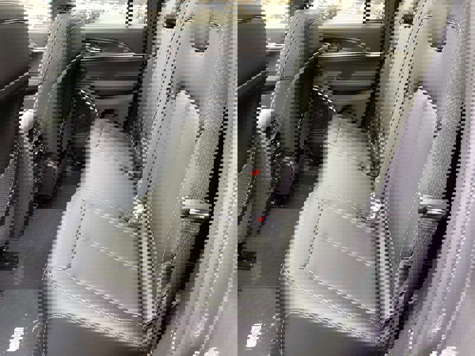 New 2026 Jeep Grand Cherokee Limited w/ Limited Altitude Package image 6