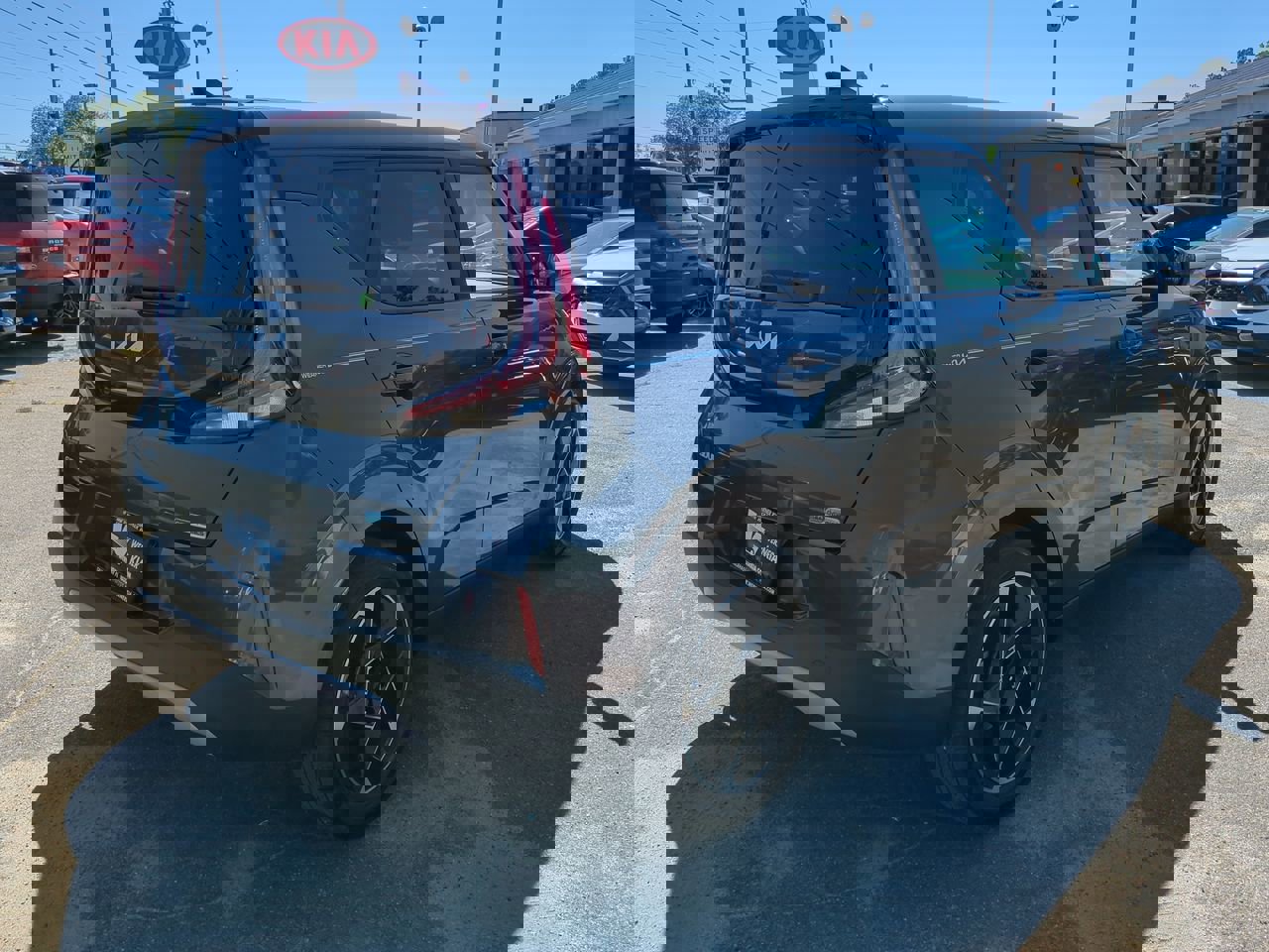 Certified 2023 Kia Soul EX image 5