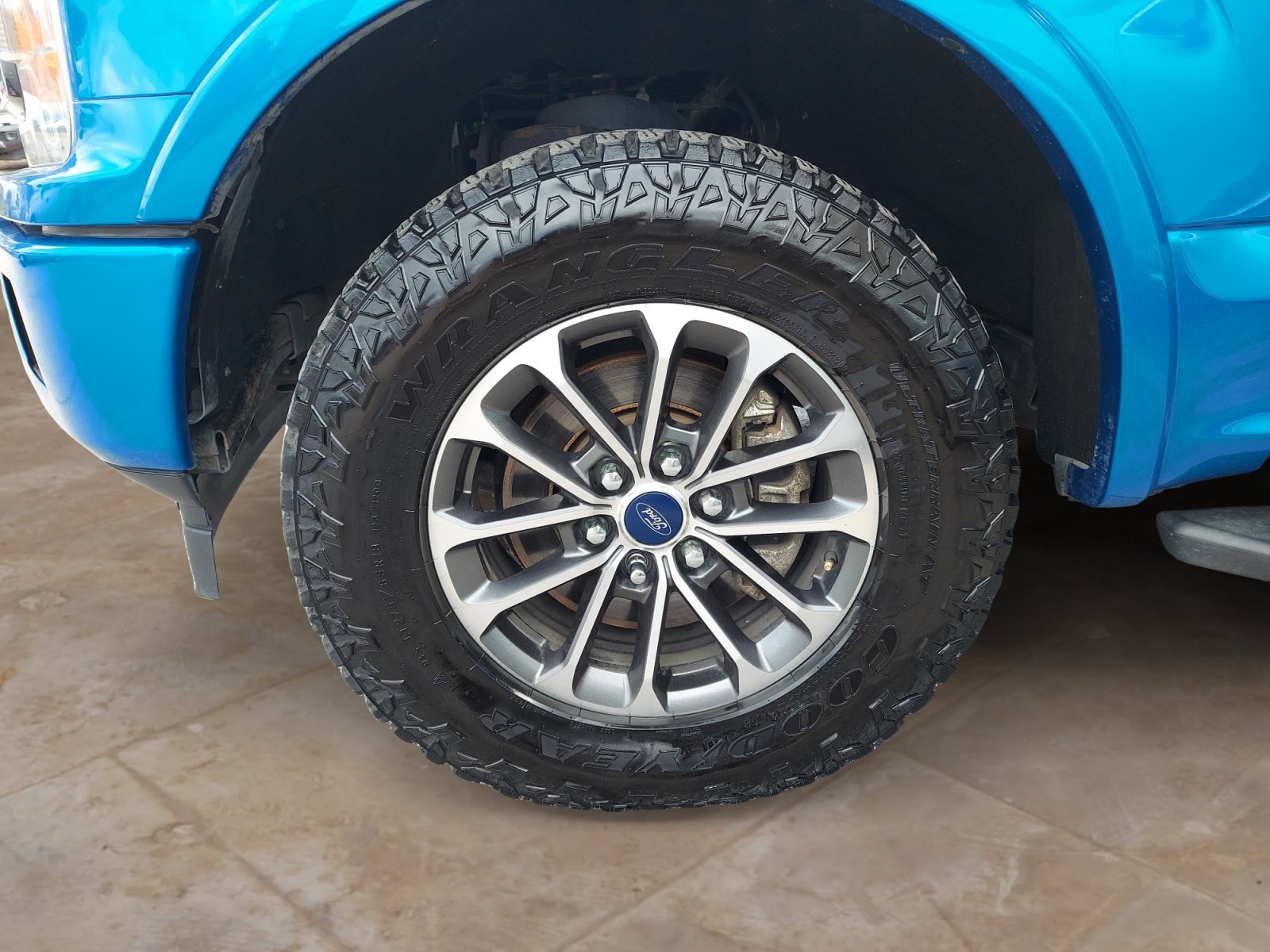 Used 2020 Ford F150 XLT w/ Equipment Group 302A Luxury AWD/4WD image 28