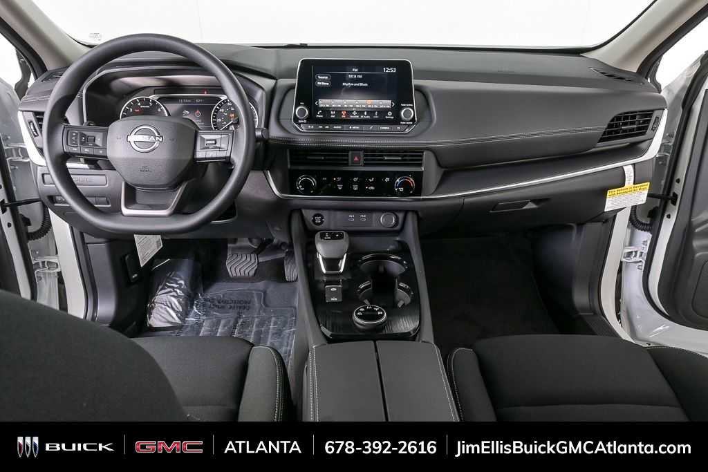 Used 2026 Nissan Rogue S image 17