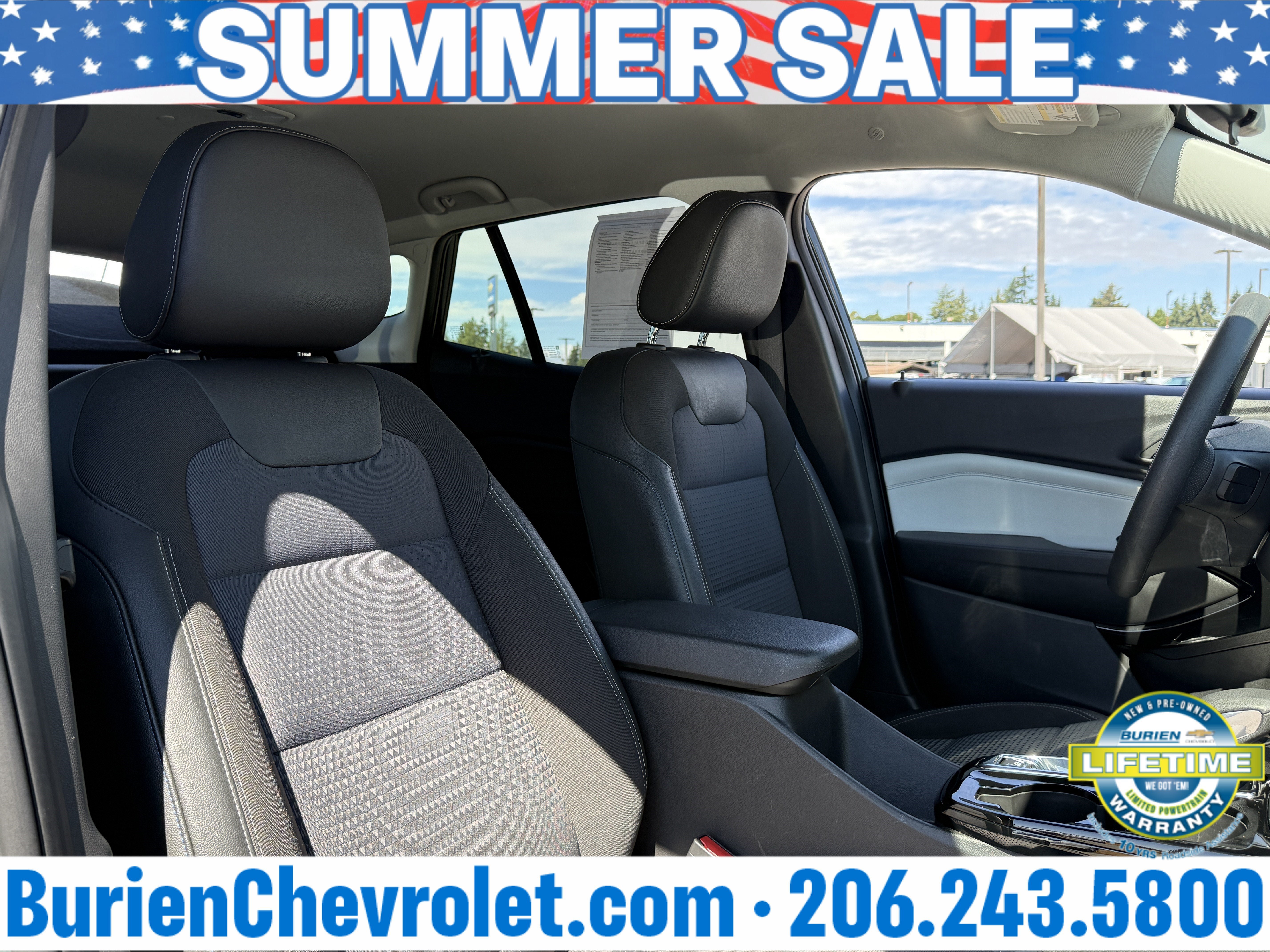 Used 2025 Chevrolet Trax LT FWD image 21