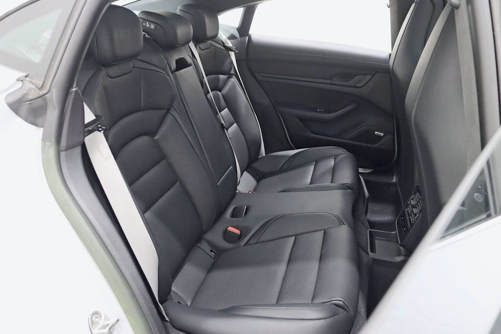 Used 2023 Porsche Taycan Turbo image 33