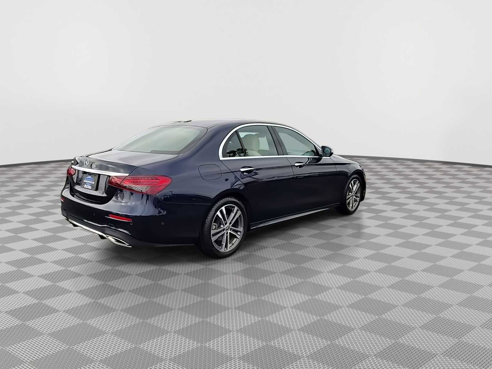Used 2021 Mercedes-Benz E 350 Sedan image 8