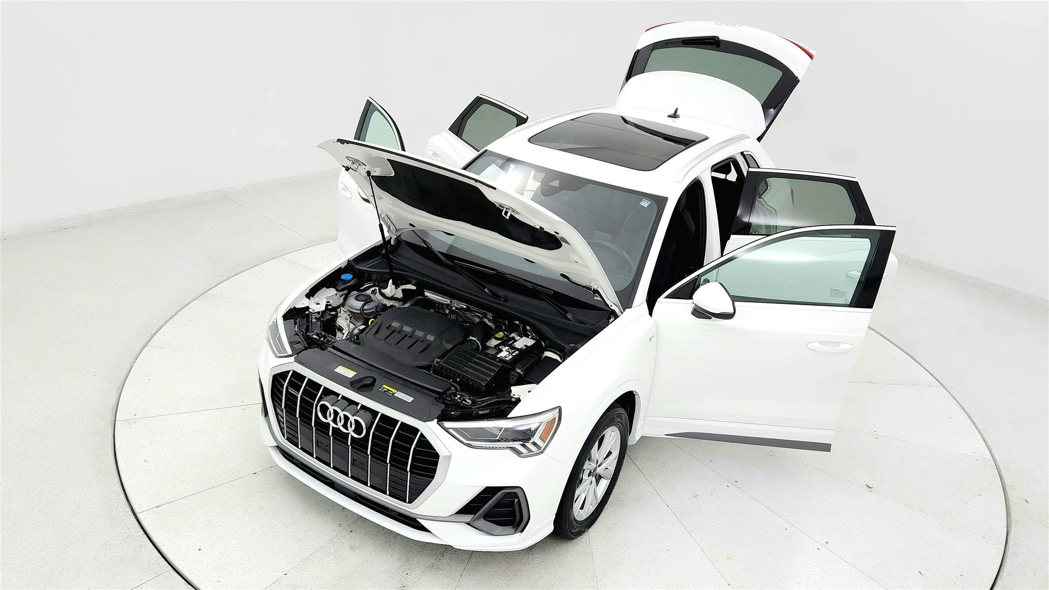 Used 2025 Audi Q3 2.0T Premium AWD/4WD image 21