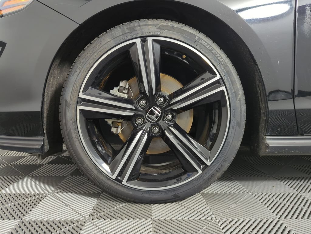Certified 2025 Honda Accord Sport image 22