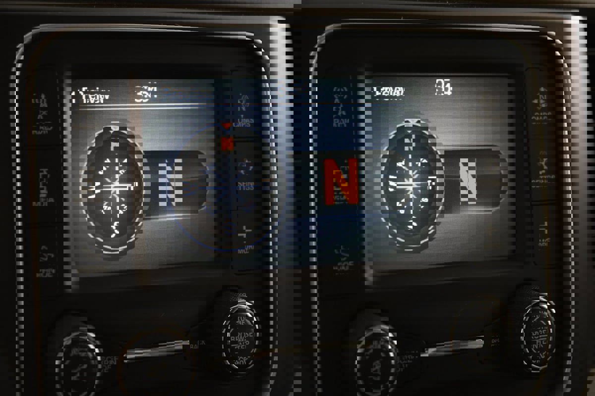 Used 2015 RAM 1500 Tradesman w/ Power & Remote Entry Group image 8