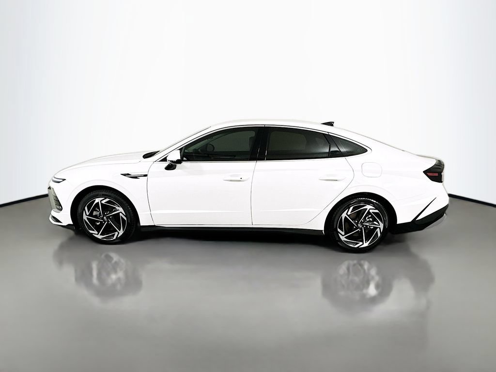New 2026 Hyundai Sonata SEL FWD image 8