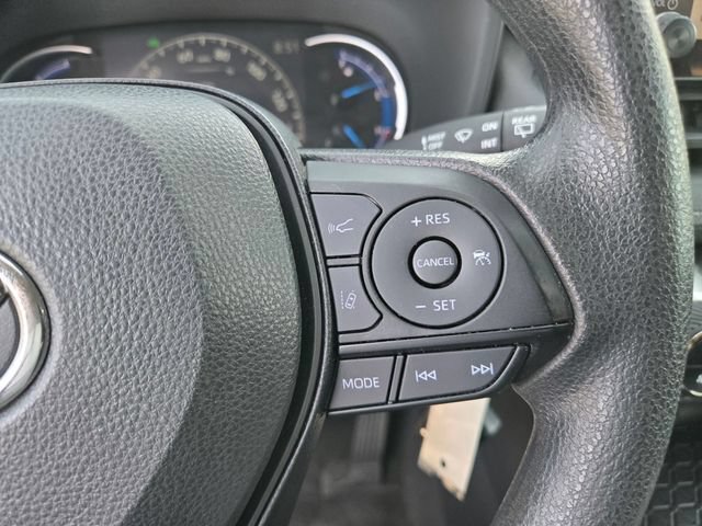Certified 2024 Toyota RAV4 LE AWD/4WD image 22