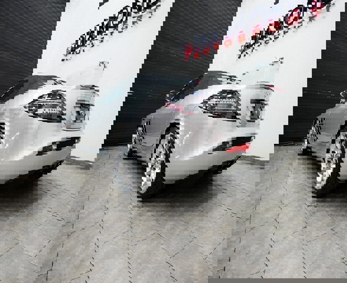 Used 2008 Mercedes-Benz SLR image 29