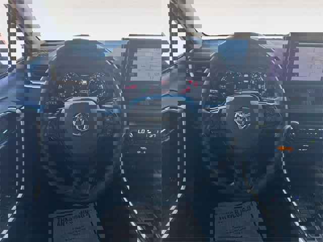 Used 2019 Toyota RAV4 XLE image 12