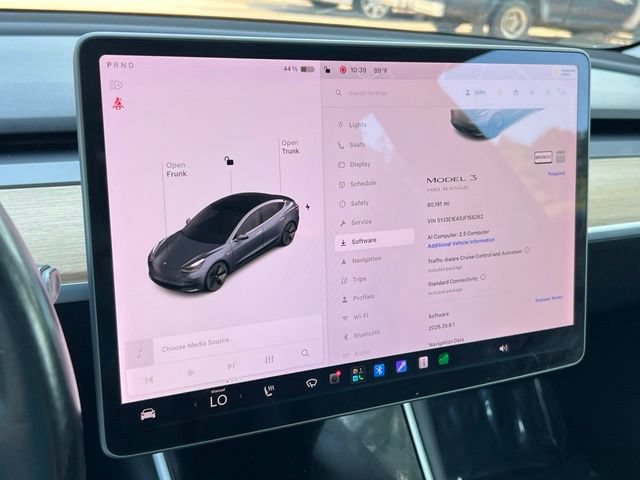 Used 2018 Tesla Model 3 Long Range RWD image 28