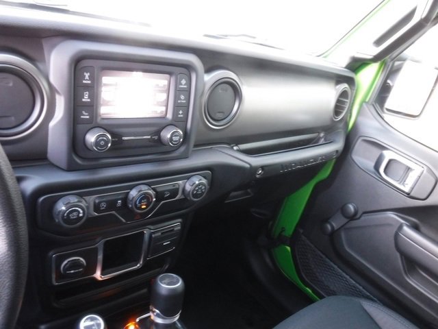 Used 2019 Jeep Wrangler Unlimited Sport image 26