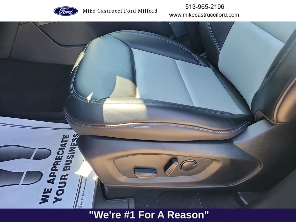 Certified 2024 Ford Explorer XLT w/ Equipment Group 202A AWD/4WD image 19