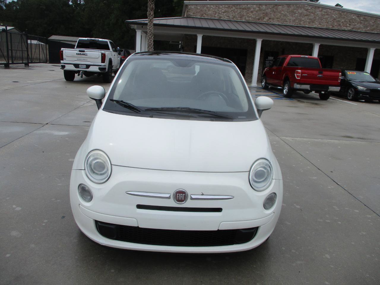Used 2015 FIAT 500 Pop FWD image 3