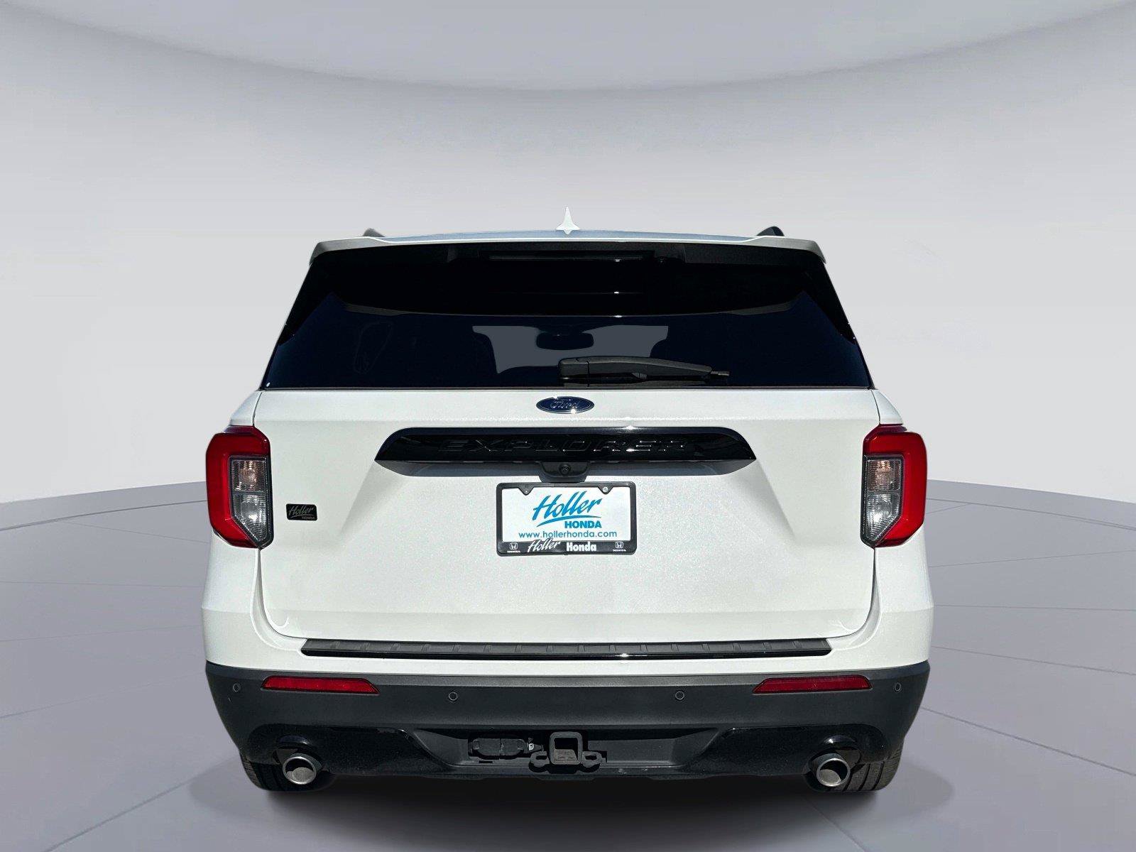 Used 2024 Ford Explorer ST-Line w/ Class IV Trailer Tow Package RWD image 5