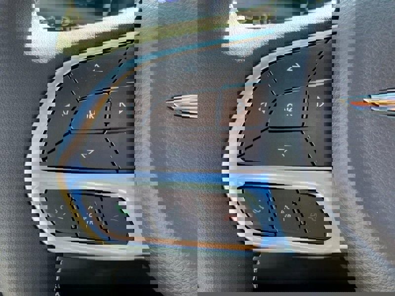 New 2026 Chrysler Voyager LX image 13