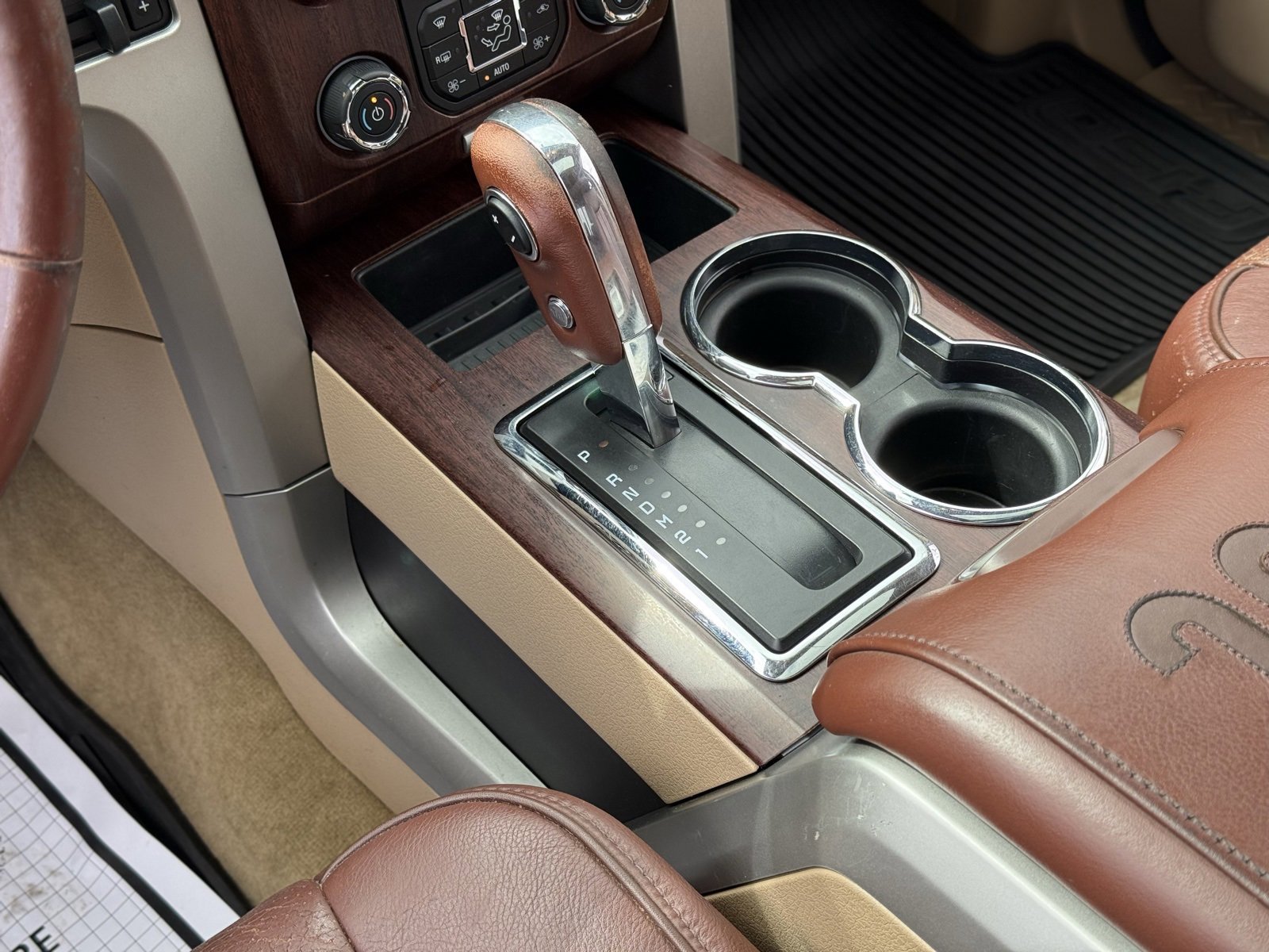 Used 2014 Ford F150 King Ranch w/ King Ranch Luxury Package image 24