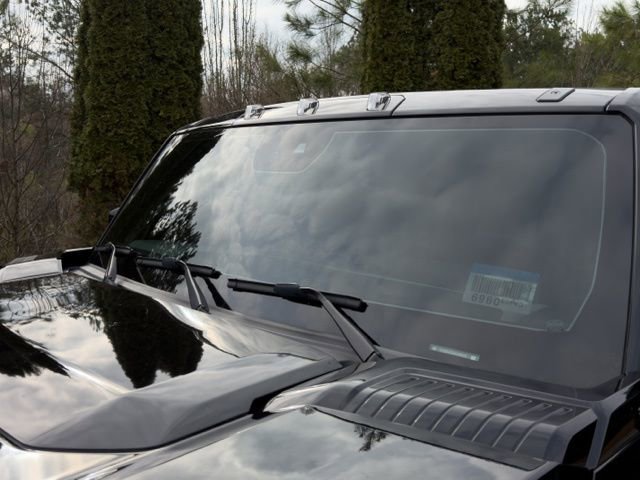 Used 2024 GMC Hummer EV 2X image 17