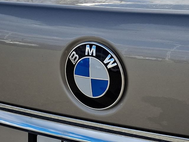 Used 2016 BMW 750i xDrive image 32