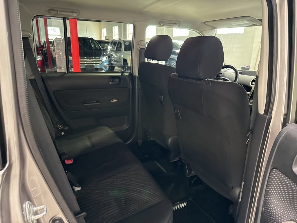 Used 2005 Scion xB FWD image 26